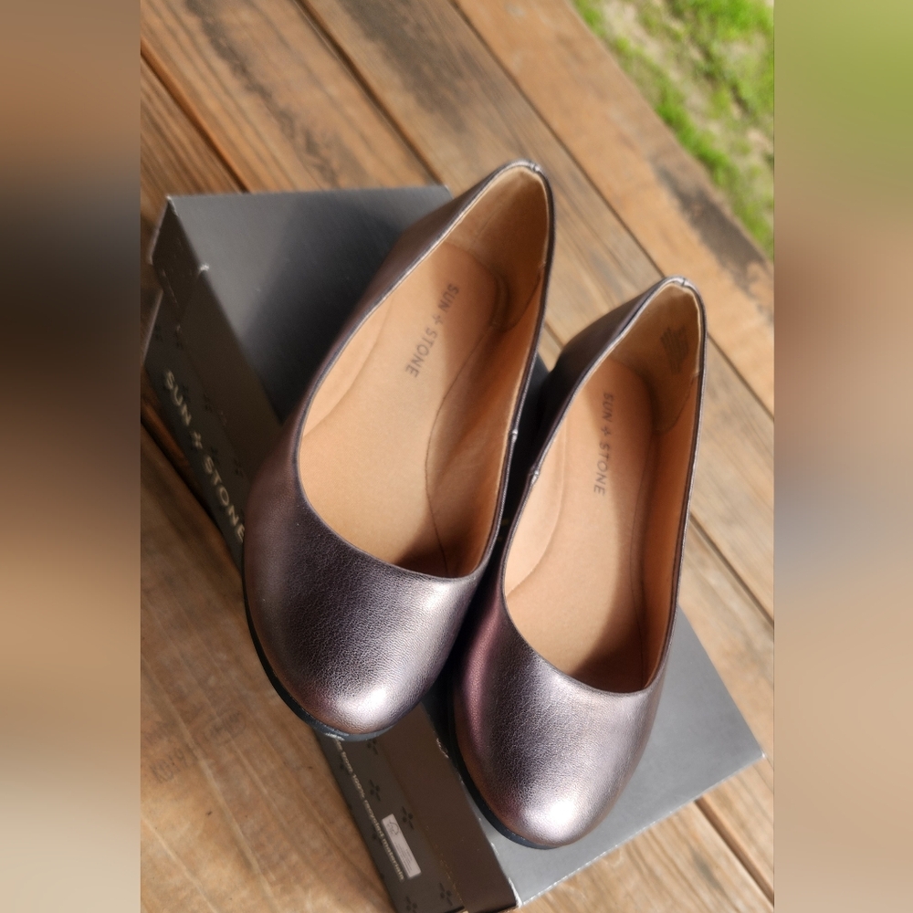 Sand & Stone Round Ballet Flats